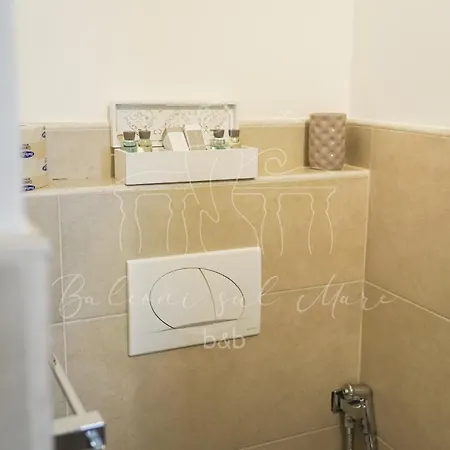 Bed & Breakfast Balconi Sul Mare 4*