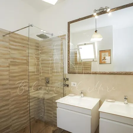 Bed & Breakfast Balconi Sul Mare *