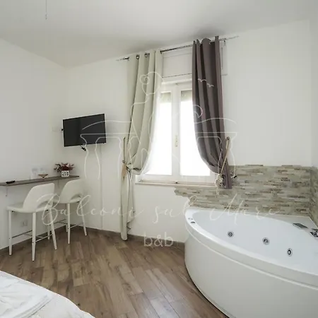 Balconi Sul Mare Bed & Breakfast *
