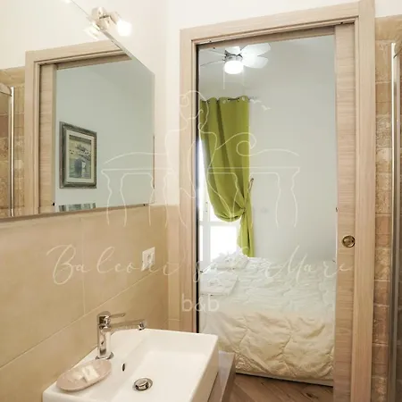 Balconi Sul Mare Bed & Breakfast *
