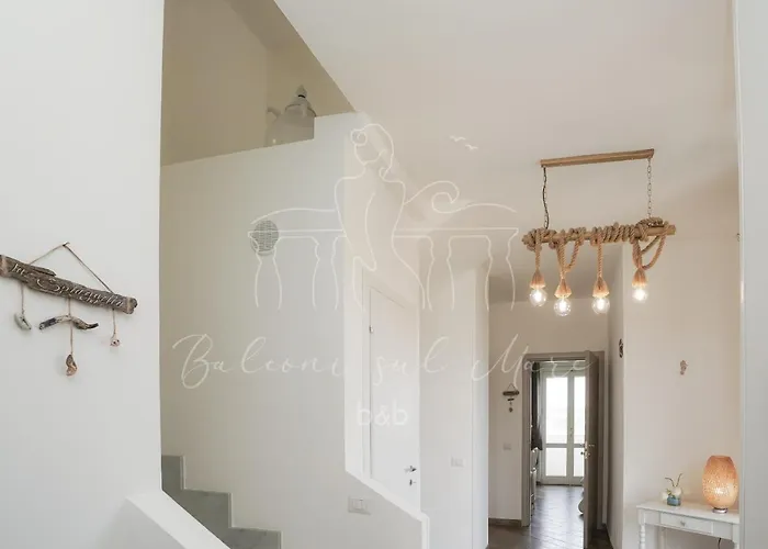 Balconi Sul Mare Bed and breakfast 4*